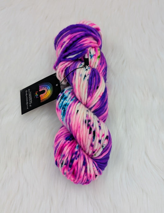 RTS Purple Hearts - Light Super chunky 100g